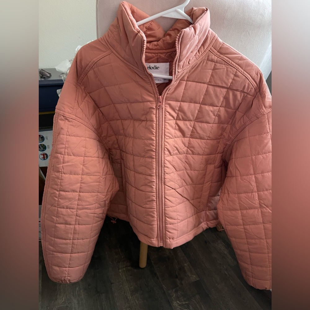 NWT Elodie Puffer Cropped Jacket